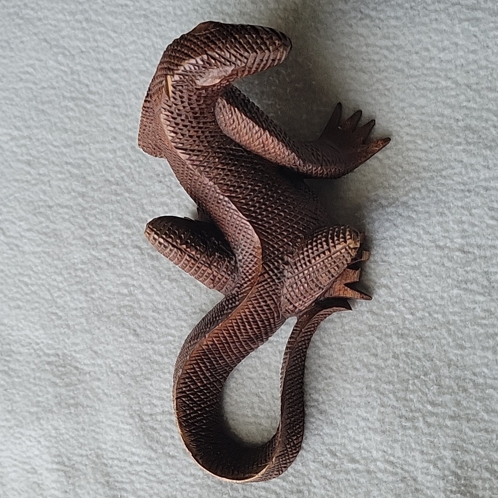 Hand-Carved Wooden Lizard Sculpture